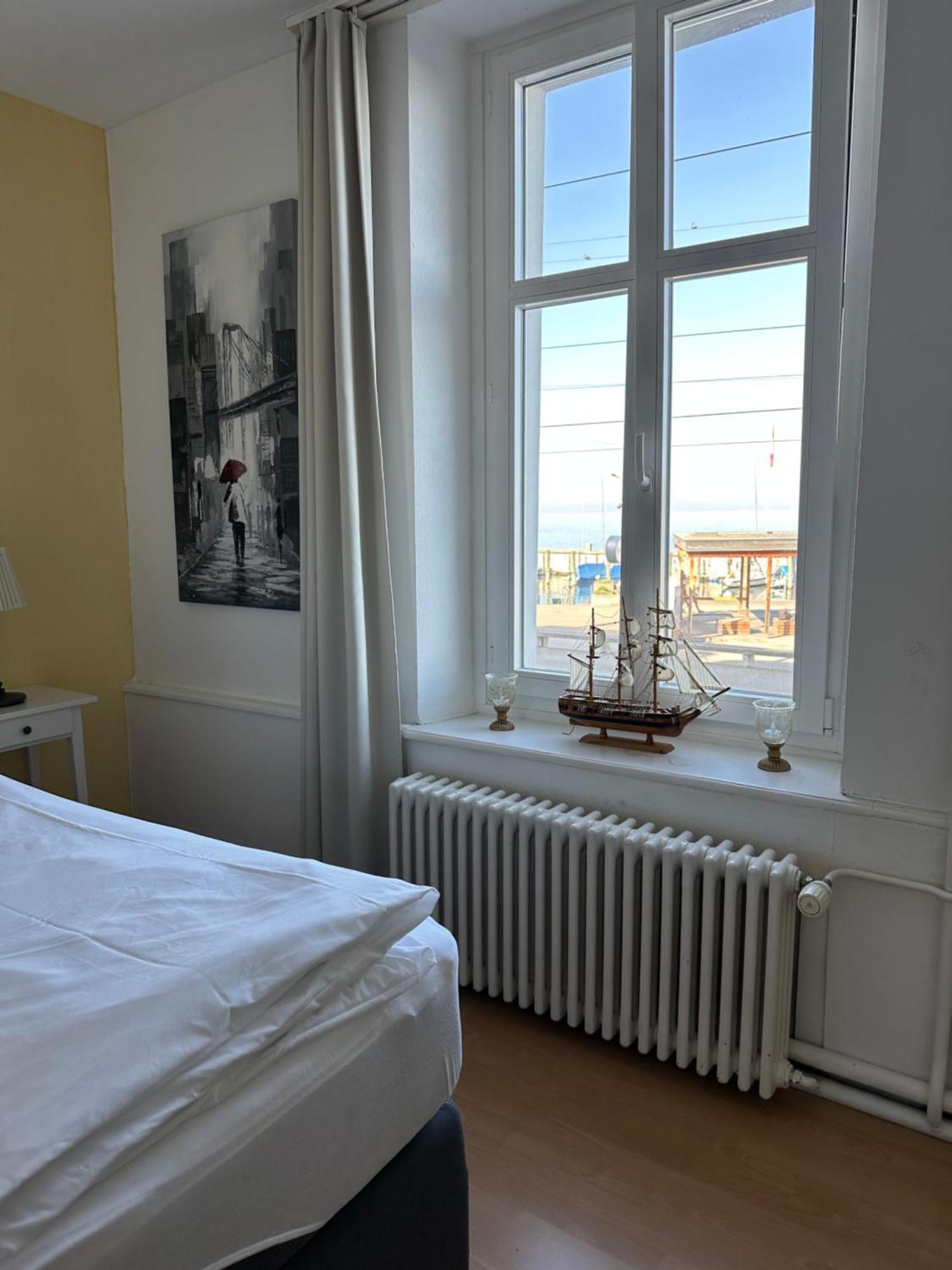 Lakeside Apartments Rorschach - Easy Self Check-In Bagian luar foto